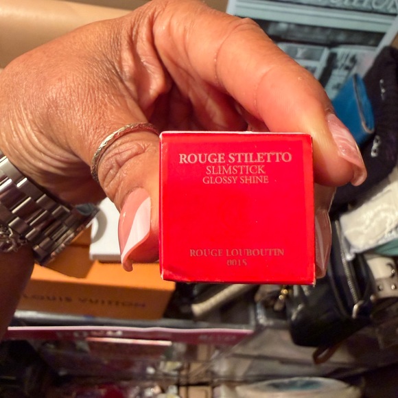 Christian Louboutin Rouge Stiletto Slimstick - Picture 2 of 7